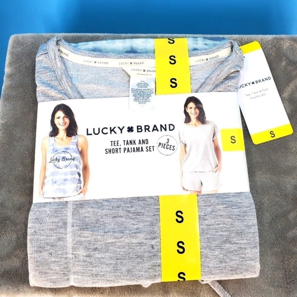 NWT Lucky Brand 3-piece pajama set small